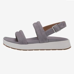 UGG Lynnden Sandal with Buckle Soft Amethyst Purple and White
